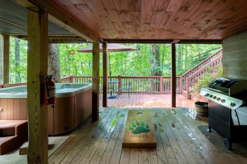Mountain Spirit Cabin - Fireplace And Hot Tub Villa Blue Ridge Luaran gambar