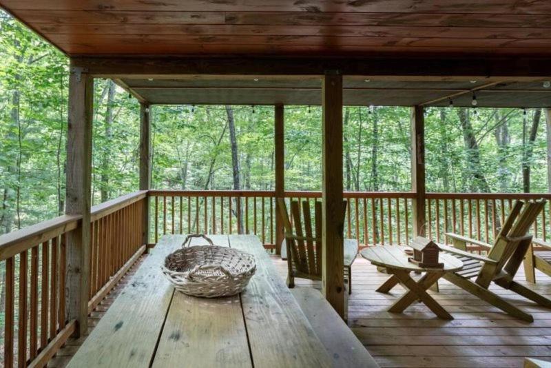 Mountain Spirit Cabin - Fireplace And Hot Tub Villa Blue Ridge Luaran gambar